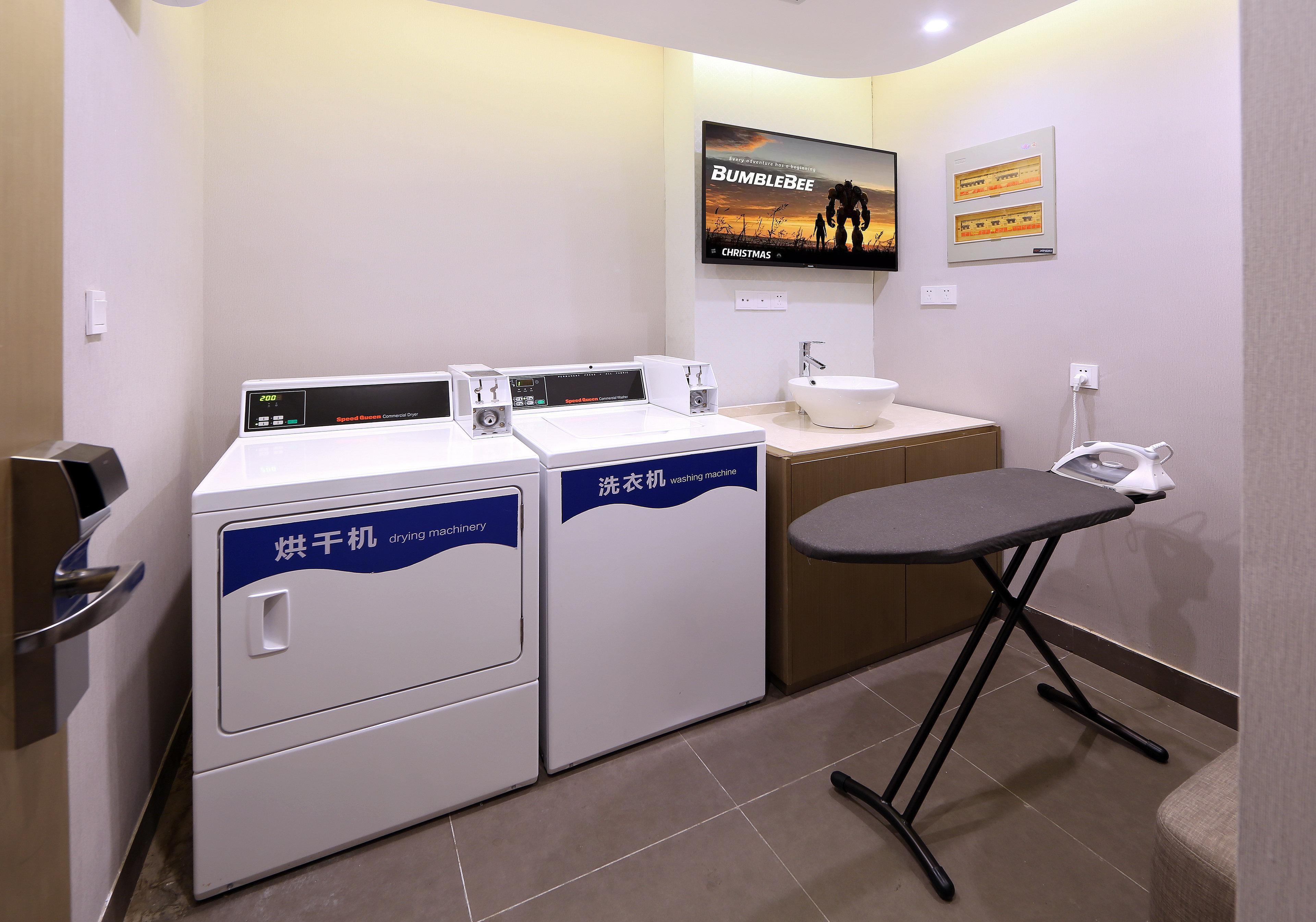 Holiday Inn Express - Xiamen City Center By Ihg Екстер'єр фото